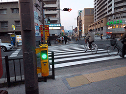 JR高槻駅西口